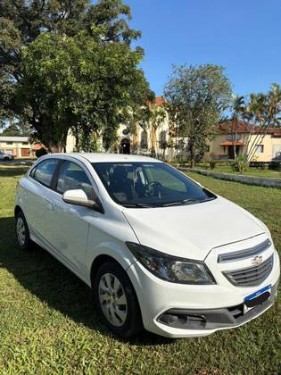 CHEVROLET ONIX 1.4 MPFI LT 8V FLEX 4P MANUAL